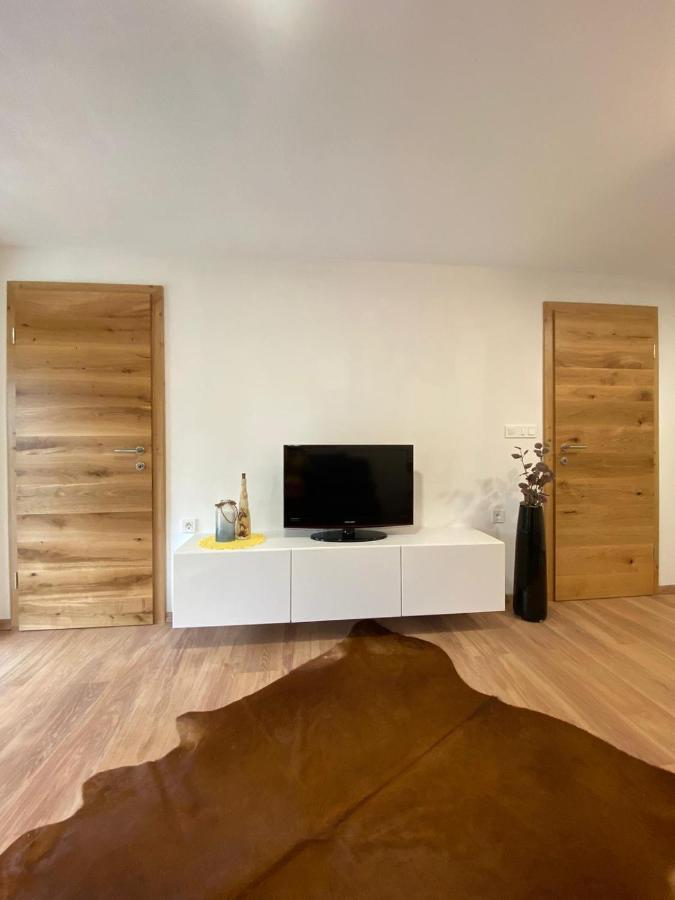 Apartma Lupis Apartment Podvolovljek Luaran gambar